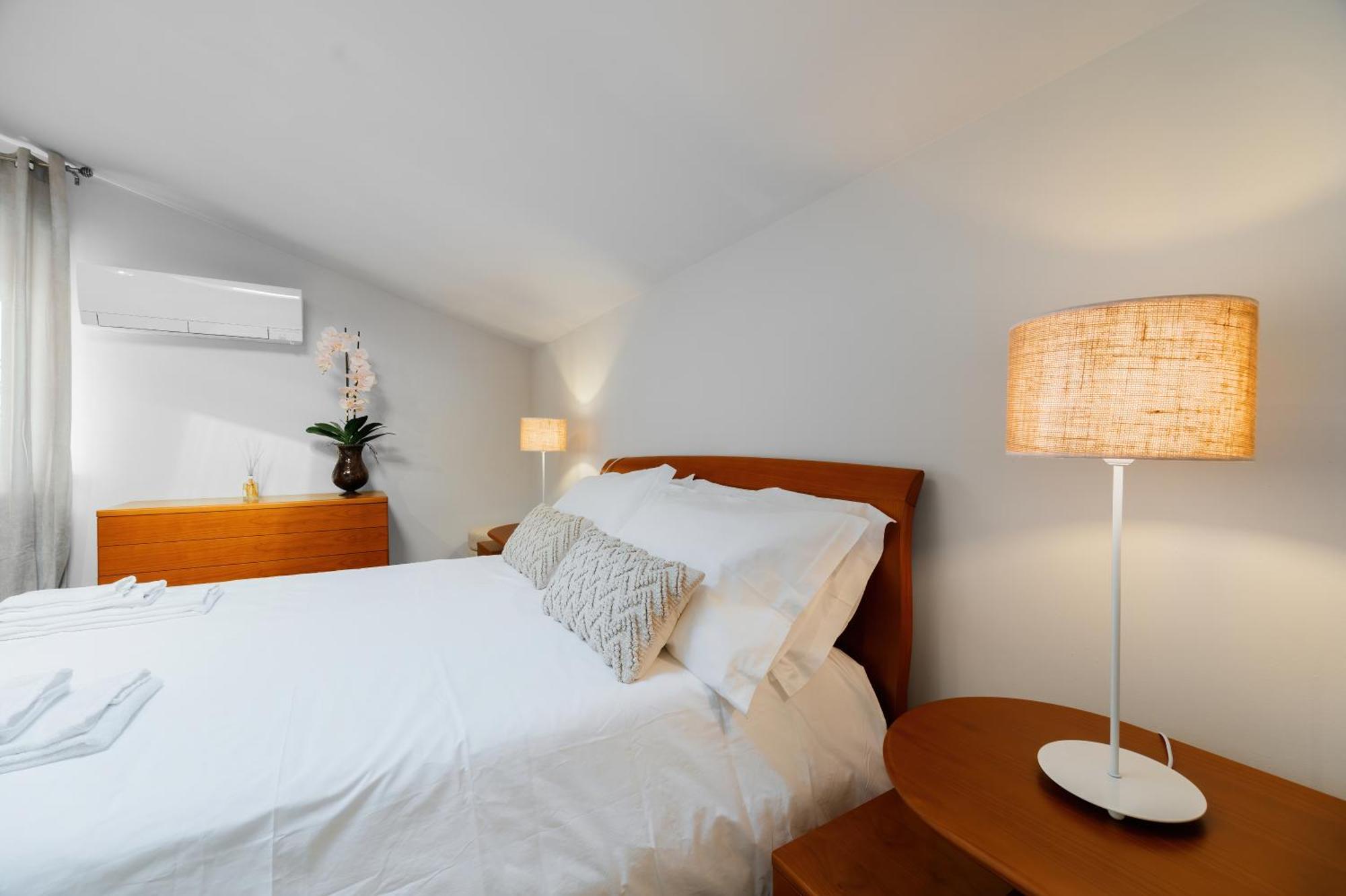 Casa Di Iaio - 90 M2 Apt With Free Wi-Fi, Netflix, Home Cinema & Parking Gorizia Extérieur photo
